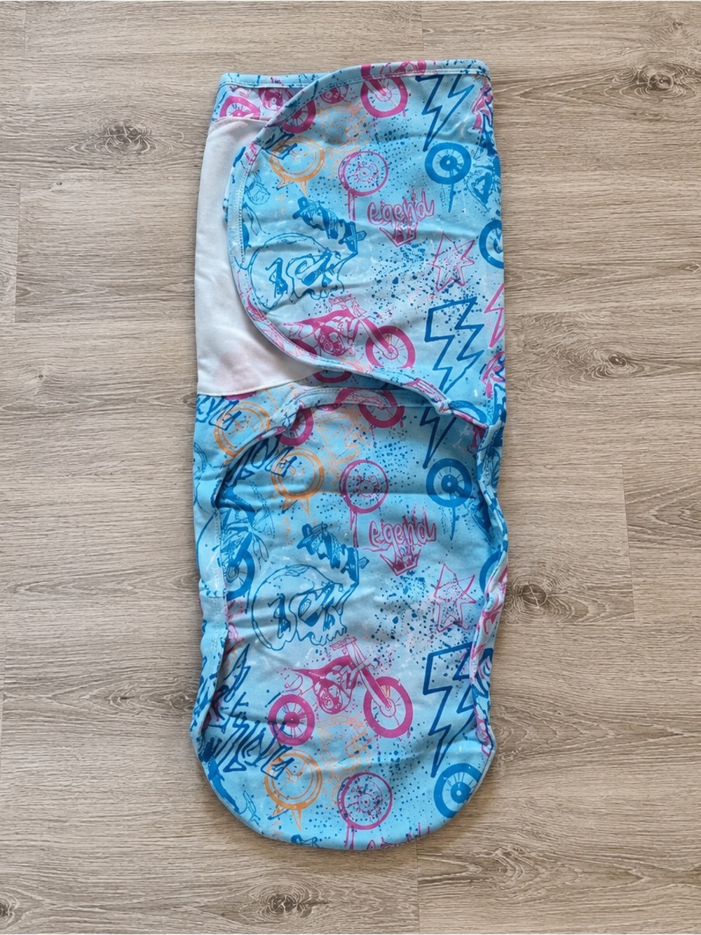 NWT Moto Baby Swaddle 0-3M Blue Dirt Bike Bolt Newborn Blanket